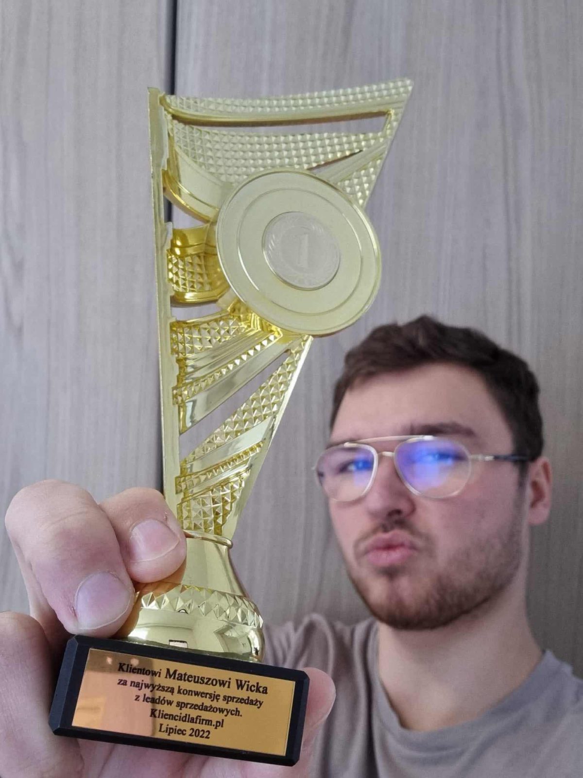 Wyróżnienie dla Mateusza Wicka za najwyższą konwersję sprzedaży z leadów